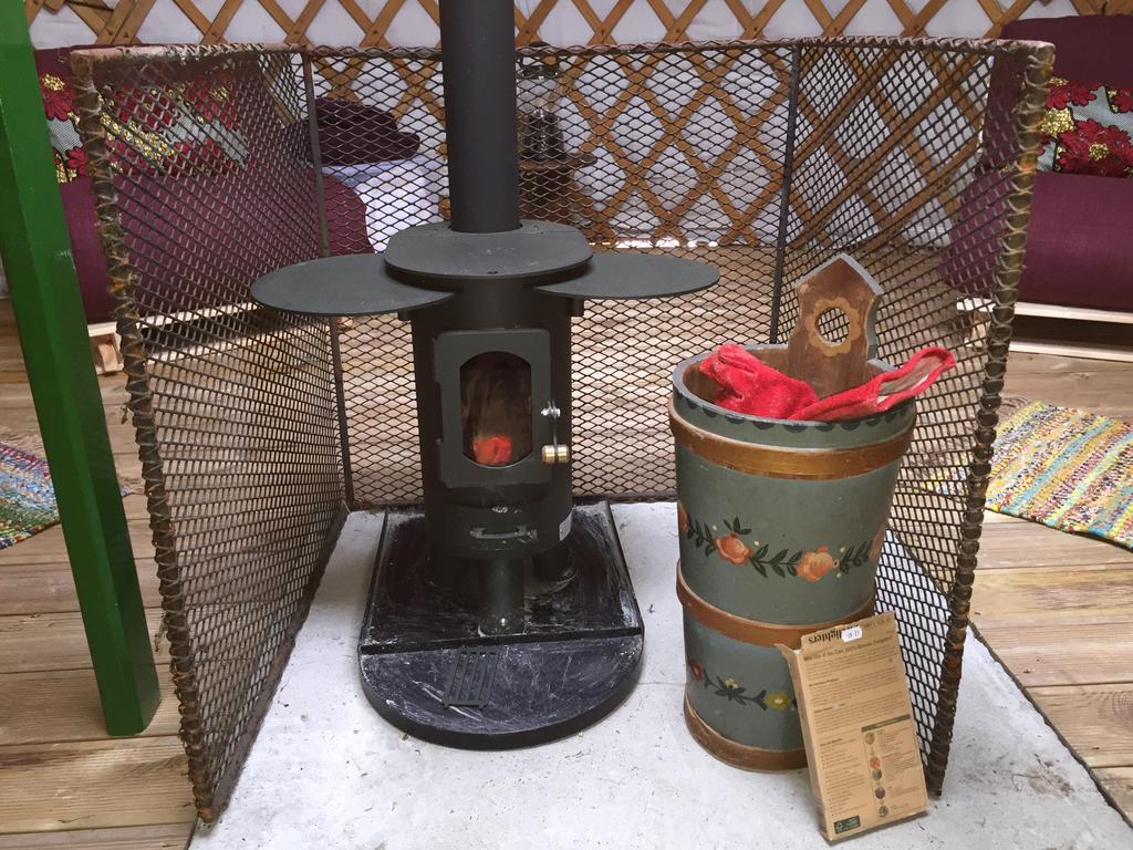 The Yurt Hotell Isle of Gigha Eksteriør bilde